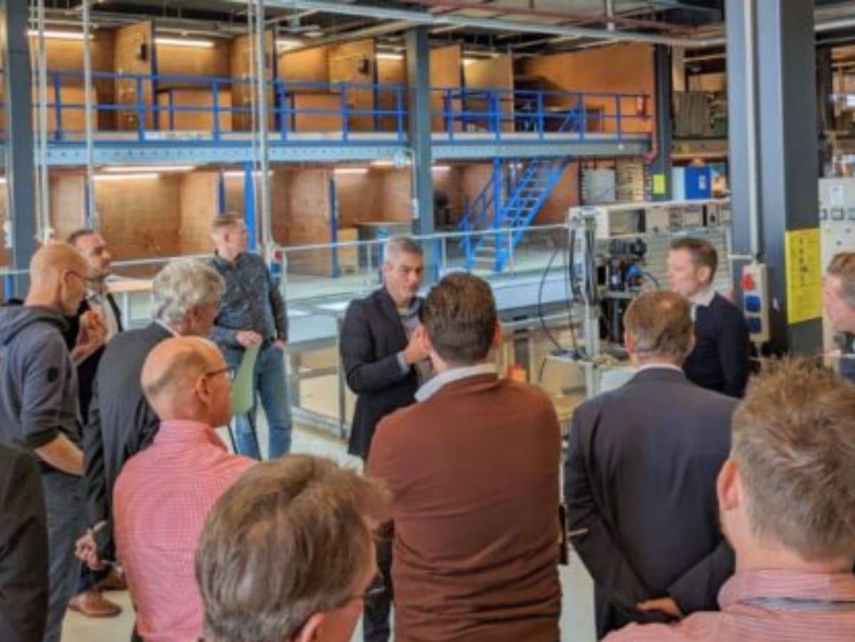 Industry 4.0 meeting Industry 4.0 meeting