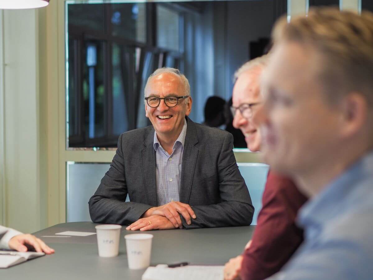 Jos Hensen – Greywise